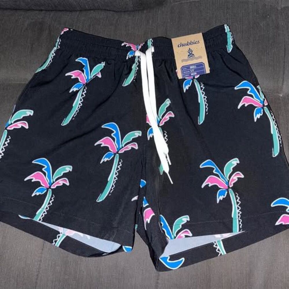 NWT Men’s Small Chubbies Swim Shorts Trunks Havana Nights Black Palm Trees